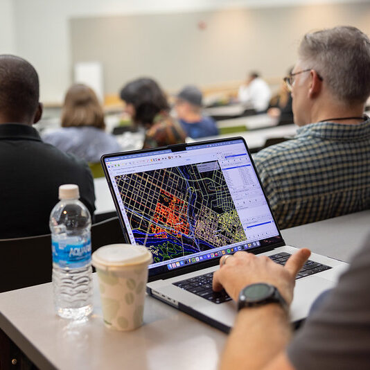 SotM US 2023 attendees. Photo: Parker Michels-Boyce Photography. Please tag @OpenStreetMapUS in social media posts when using these photos.